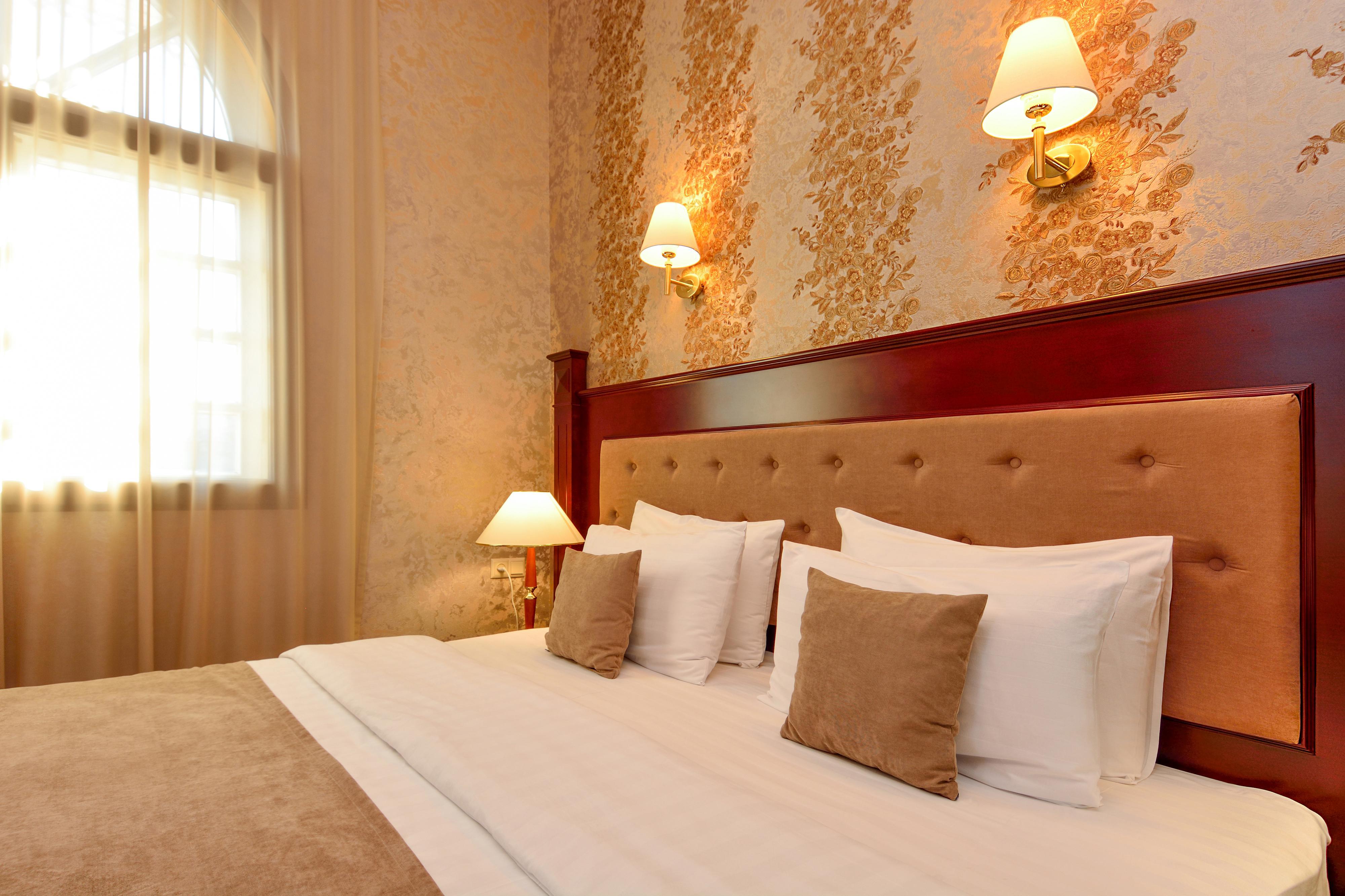 River Side Hotel Tbilisi Exterior foto A bedroom at the hotel