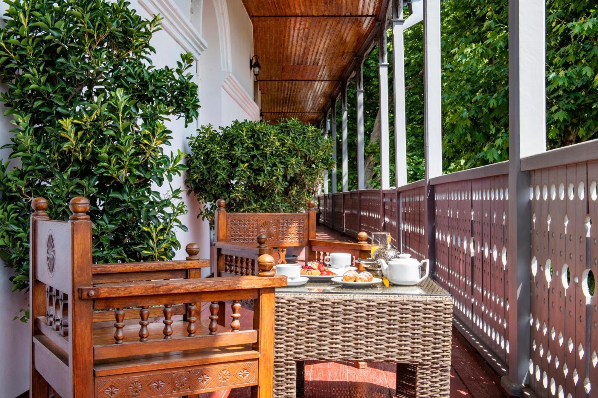 River Side Hotel Tbilisi Exterior foto